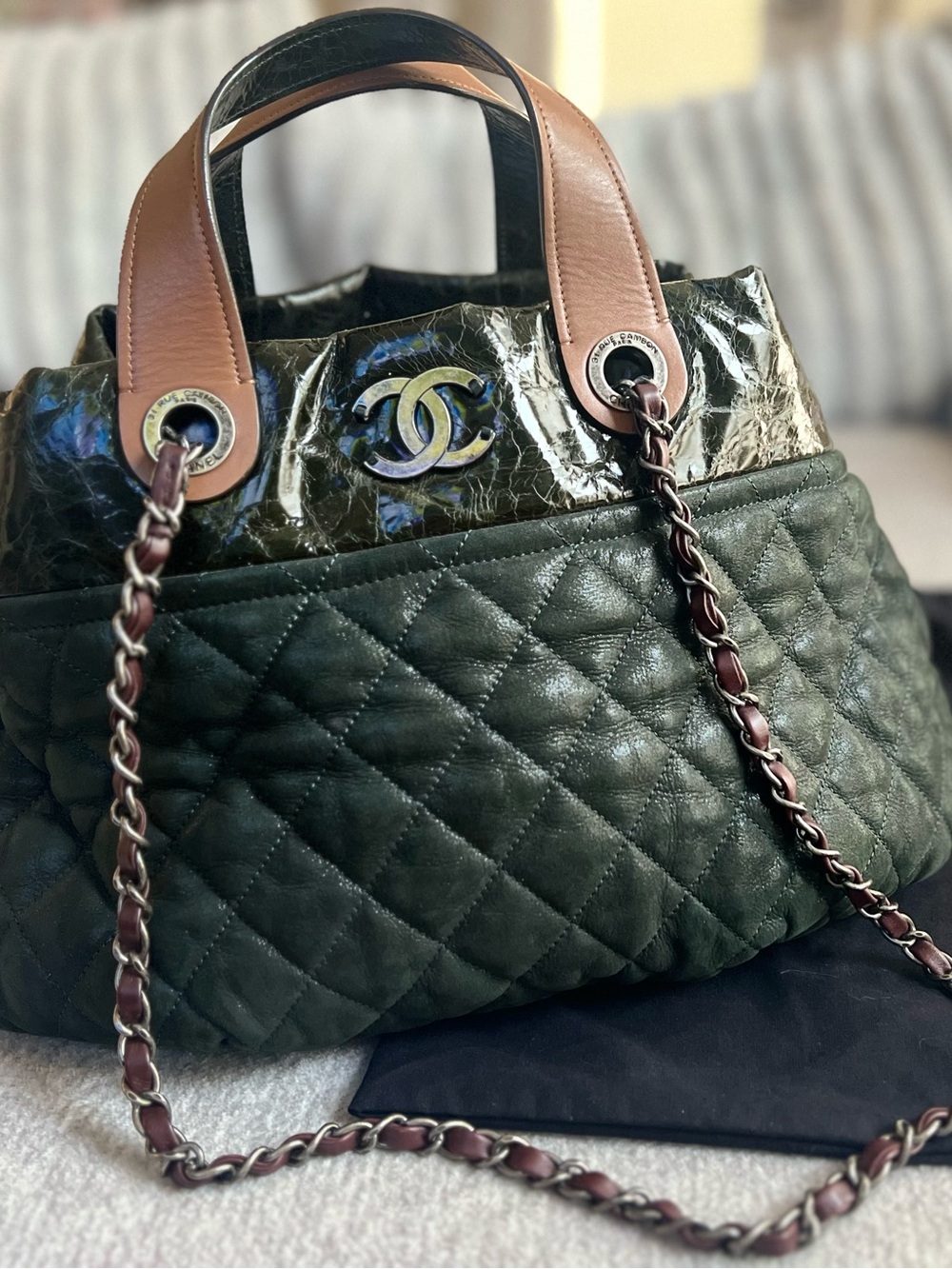 Chanel Vintage Matelassé Handbag in Dark Green and Brown